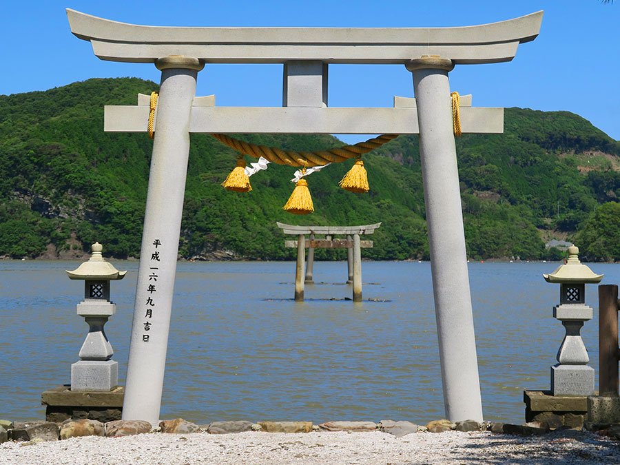 ⛩️ 와타즈미 신사 이미지 1